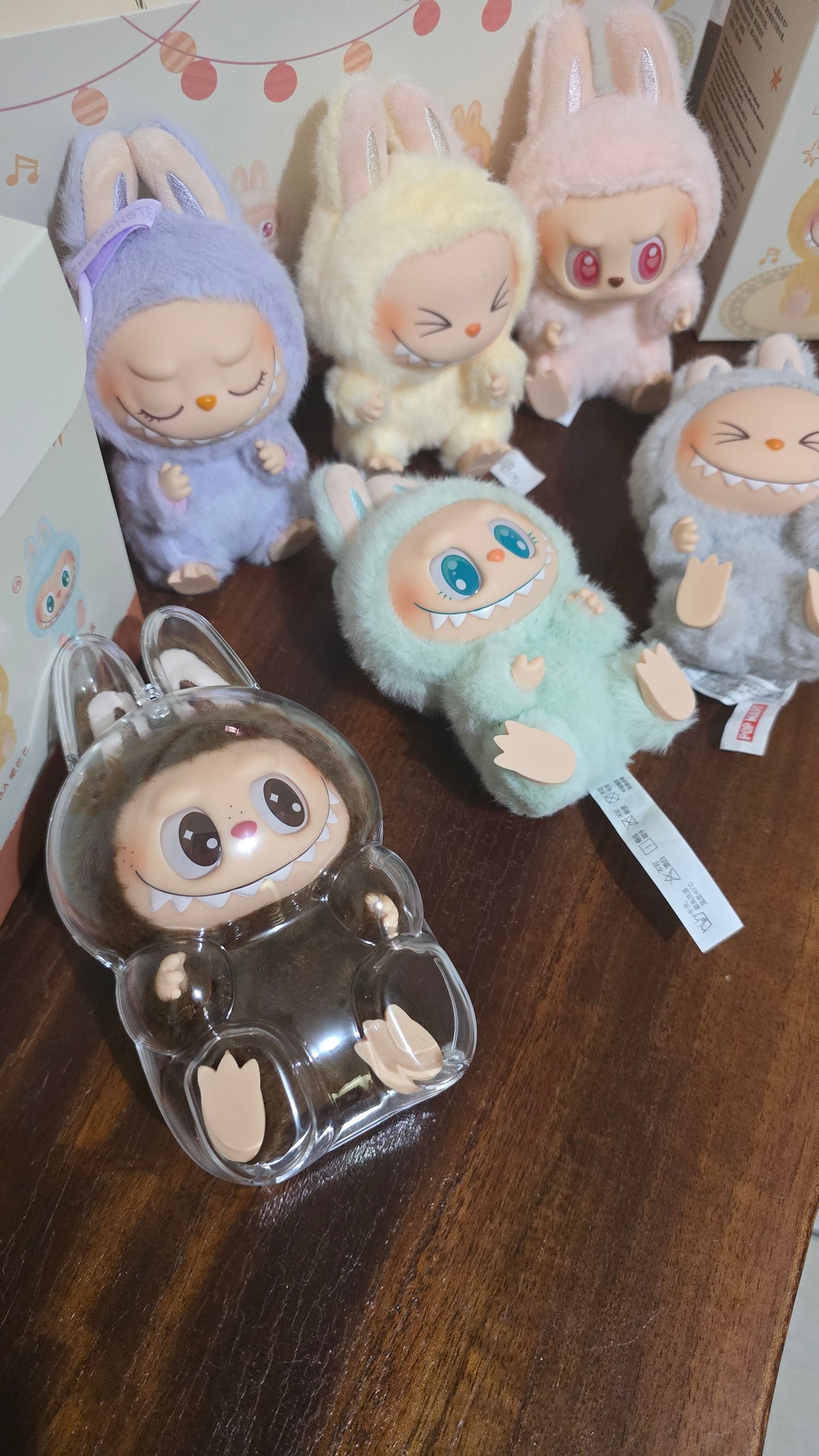 THE MONSTERS - Have a Seat Vinyl Plush Blind Box
