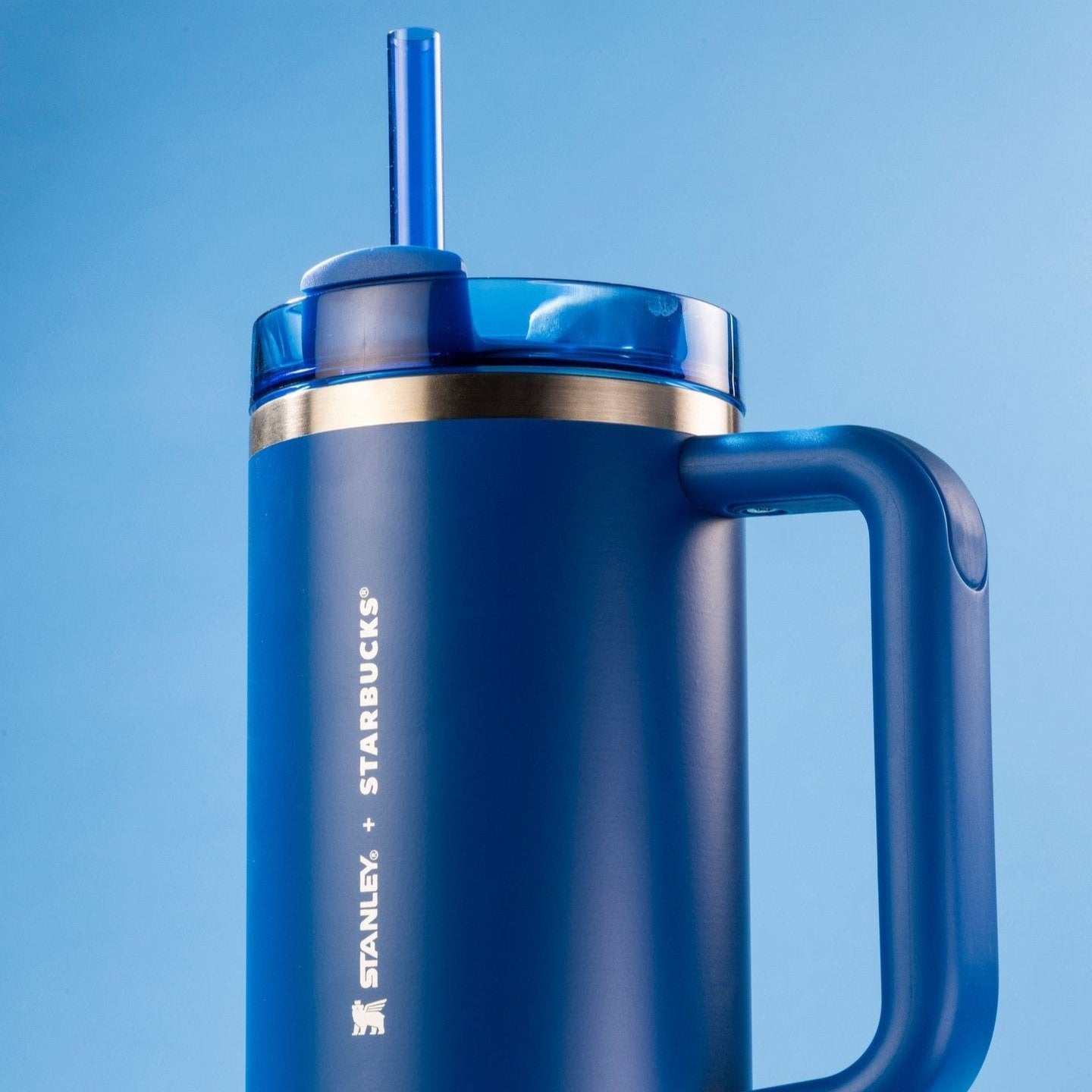 The Quencher H2.0 FlowState Blue Tumbler | Starbucks x Stanley