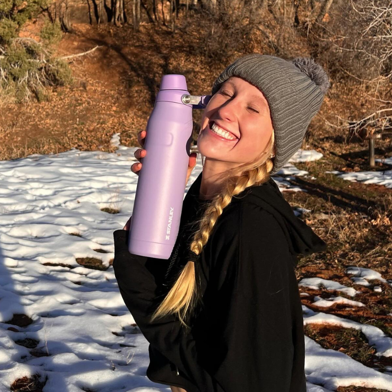 Iceflow™ Bottle with Fast Flow Lid Lavender x Stanley