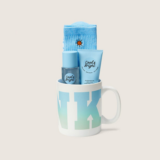 Mug set de regalo con calcetines acogedores Cool and Bright