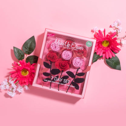 Loves Me, Loves Me Not 7-Day Set de Make Up Eraser